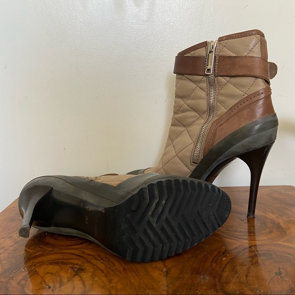 Burberry Quilted Heeled Boots in Tan and Brown - Picture 3 of 3